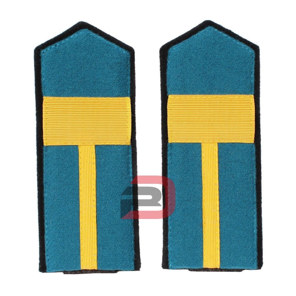 Shoulder Board