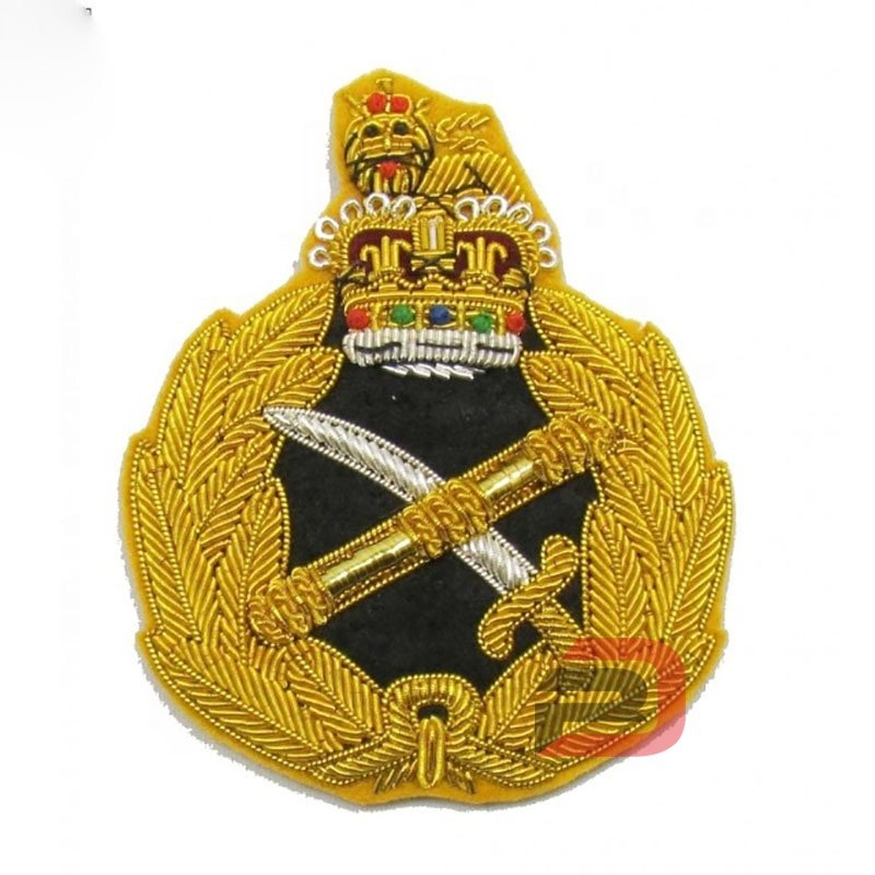 Bullion Family Crest